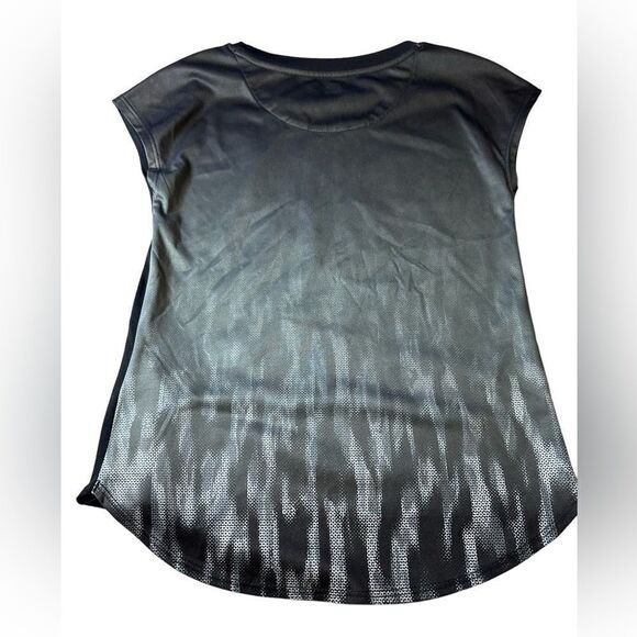 Nike Just Do It Girl’s T-Shirt (6) - Picture 2 of 5